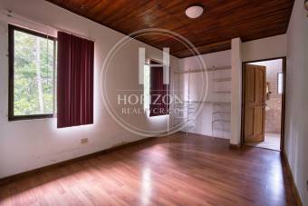 Casa En Venta Guayabos Curridabat  Lote 678m2  Uso Suelo Mixto de Oportunidad  nja1349