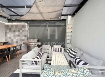 Se Vende Casa con Patio en Condominio Génesis en Sabanilla 2 Habitaciones y Oficina noj125
