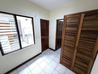 Venta de Casa en Goicoechea-Guadalupe. RAH 27-383
