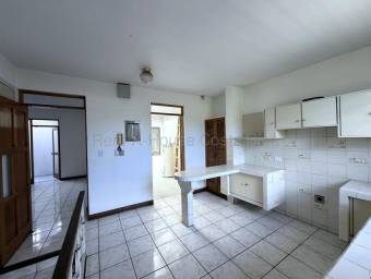 Venta de Casa en Goicoechea-Guadalupe. RAH 27-383