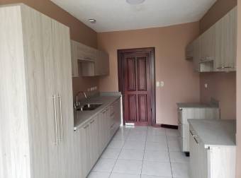 Se Vende Apartamento en Condominio Altos de Mayorca, San Rafael , Escazu Se Vende Apartamento en Condominio Altos de Mayorca, San Rafael , Escazu