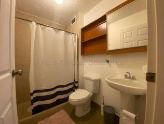 Se alquila apartamento en San Rafael Alajuela 27-436