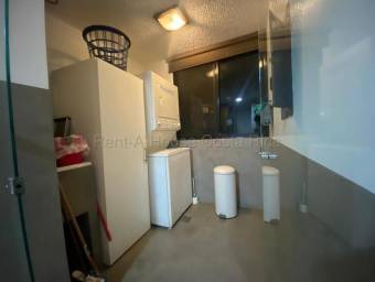 Se alquila apartamento en San Rafael Alajuela 27-436