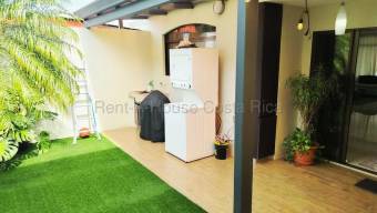 Se alquila casa en El Coyol Alajuela 26-2154
