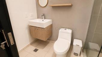 Alquiler de Apartamento AMUEBLADO en Torres de Granadilla de Curridabat. RAH 27-430