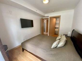Se alquila apartamento en Ulloa Heredia 27-443