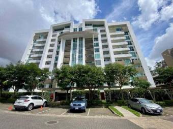Se alquila apartamento en Ulloa Heredia 27-443