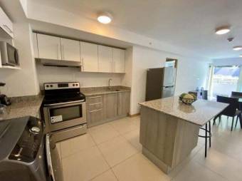 Se alquila apartamento en Ulloa Heredia 27-443