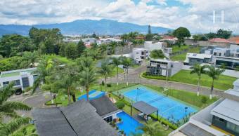 Lote en Sabanilla Condominio Rialto 252 m2 Plano y Construcción Libre nja1435gr Lote en Sabanilla Condominio Rialto 252 m2 Plano y Construcción Libre nja1435gr