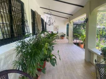 Se alquila casa en Turrúcares Alajuela 27-435