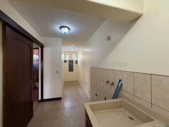 Se vende casa en San José San Isidro 27-442