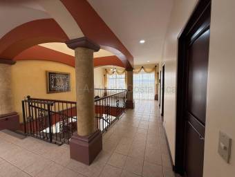 Se vende casa en San José San Isidro 27-442