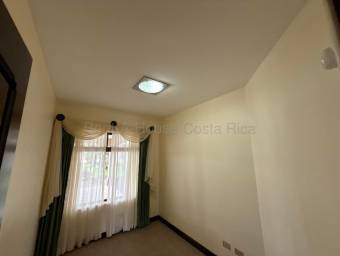 Se vende casa en San José San Isidro 27-442