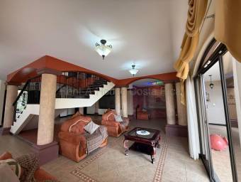 Se vende casa en San José San Isidro 27-442