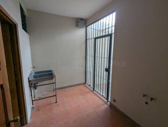 Venta de Casa en San Rafael de Escazú. RAH 27-406