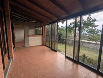 Venta de Casa en San Rafael de Escazú. RAH 27-406