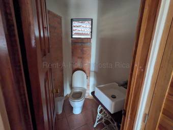 Venta de Casa en San Rafael de Escazú. RAH 27-406