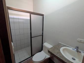Venta de Casa en San Rafael de Escazú. RAH 27-406