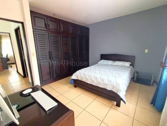 Venta de Casa en San Pablo de Heredia. RAH 27-447 Venta de Casa en San Pablo de Heredia. RAH 27-447