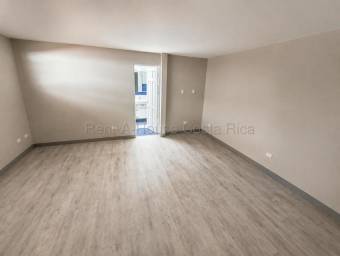 Se alquila local comercial en Escazú Centro 27-449