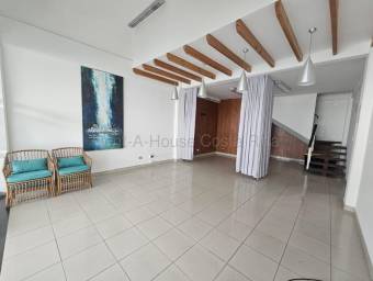Venta de Local Comercial en San Rafael de Escazú. RAH 27-413, $ 175,000, 1, San José, Escazú