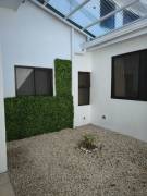 Land for sale with 1 house and 1 apartment, Heredia Center, single-story.