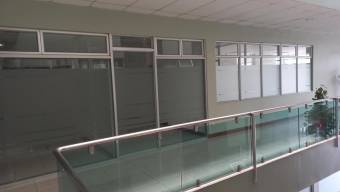 Se alquila local comercial en Sanchez Curridabat 24-945 Se alquila local comercial en Sanchez Curridabat 24-945