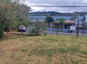 Flat Lot for Sale in Santa Ana Pozos Residential Area
