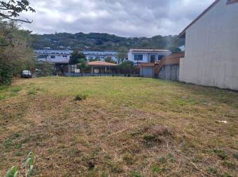 Flat Lot for Sale in Santa Ana Pozos Residential Area