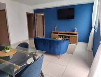 Furnished apartment for rent in Cinco Esquinas, Tibás.