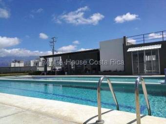 Venta de Casa en CONDOMINIO CIUDAD DEL VALLE en El Guarco-El Tejar. RAH 27-468