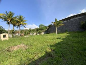 Venta de Lote en Río Oro-Santa Ana. RAH 27-420