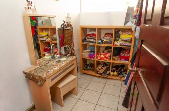 HEREDIA SANTA BARBARA VENDO CASA ₡89.000.000