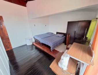 VENTA DE TERRENO CON 1 CASA Y 1 APARTAMENTO HEREDIA CENTRO 1 PLANTA