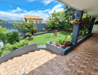 VENTA DE TERRENO CON 1 CASA Y 1 APARTAMENTO HEREDIA CENTRO 1 PLANTA