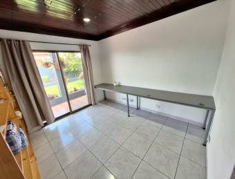 VENTA DE TERRENO CON 1 CASA Y 1 APARTAMENTO HEREDIA CENTRO 1 PLANTA
