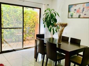 Venta de Casa en Condominio Brasil de Santa Ana. RAH 27-467