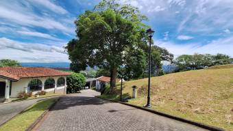  Se Vende Lote en Condominio Altamira Colón, Mora, San José