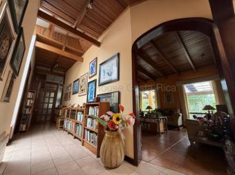 Venta de Casa en San Isidro de Heredia. RAH 27-441