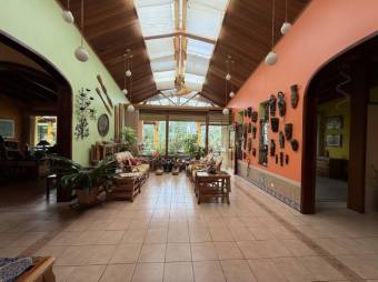 Venta de Casa en San Isidro de Heredia. RAH 27-441