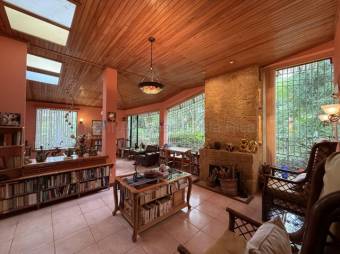Venta de Casa en San Isidro de Heredia. RAH 27-441