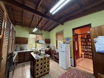 Venta de Casa en San Isidro de Heredia. RAH 27-441