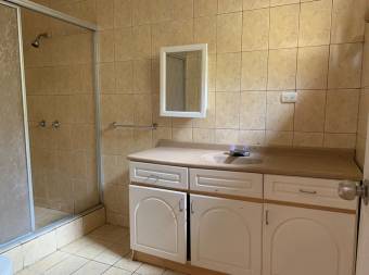 Se Vende Casa en urbanización Biamonte Vásquez de Coronado, San Isidro, San José