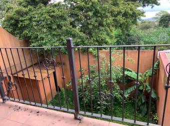 Se Vende Casa en urbanización Biamonte Vásquez de Coronado, San Isidro, San José
