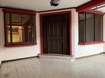 Se Vende Casa en urbanización Biamonte Vásquez de Coronado, San Isidro, San José