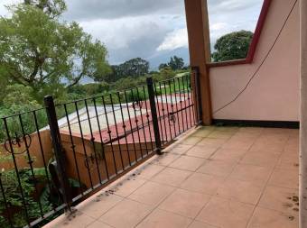 Se Vende Casa en urbanización Biamonte Vásquez de Coronado, San Isidro, San José