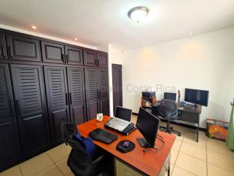 Venta de Casa en San Pablo de Heredia. RAH 27-447