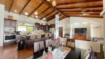 Venta de Casa AMUEBLADA en Poás-Carrillos de Alajuela. RAH 27-491
