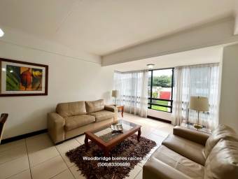Escazú apartamento en alquiler Trejos Montealegre /2 dormitorios