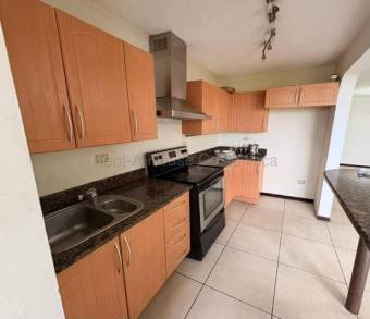 Venta de Apartamento en San Rafael de Alajuela. RAH 27-484
